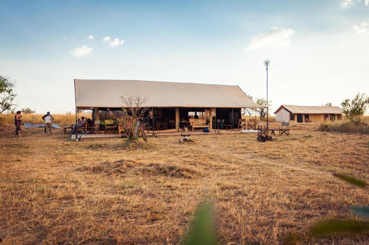 Gnu Mara River Camp Serengeti Bagian luar foto